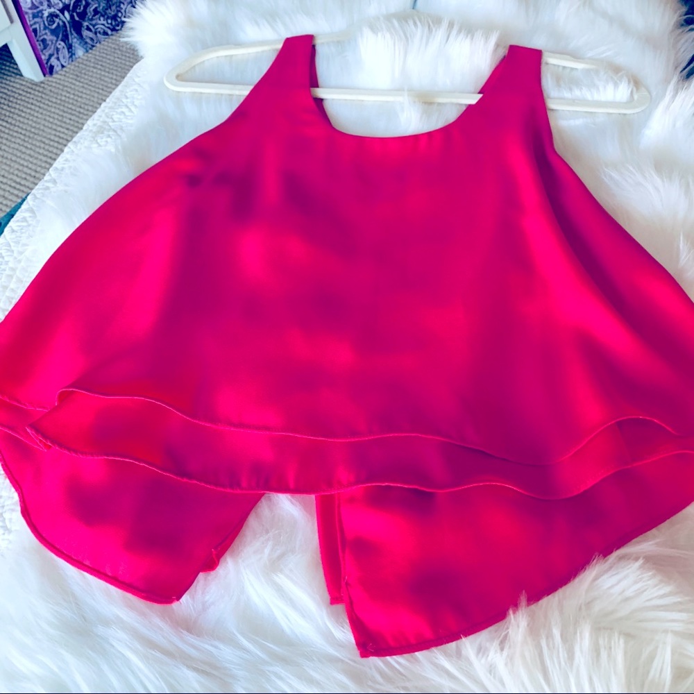 Pink cropped top